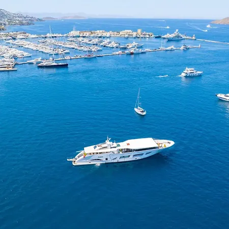 Yalikavak Matilda Mega Yacth Båthotell Bodrum