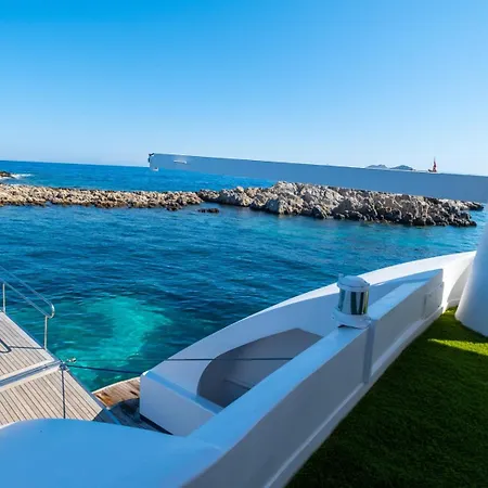 Tekne Yalikavak Matilda Mega Yacth Bodrum