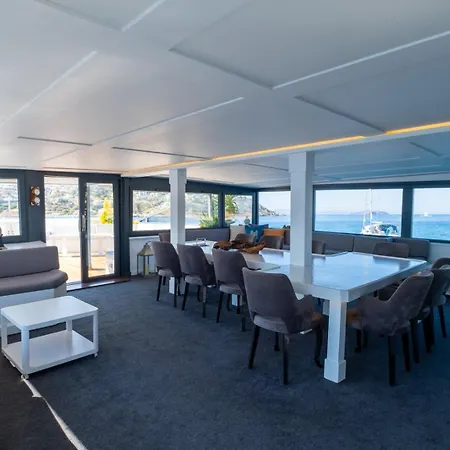 Yalikavak Matilda Mega Yacth